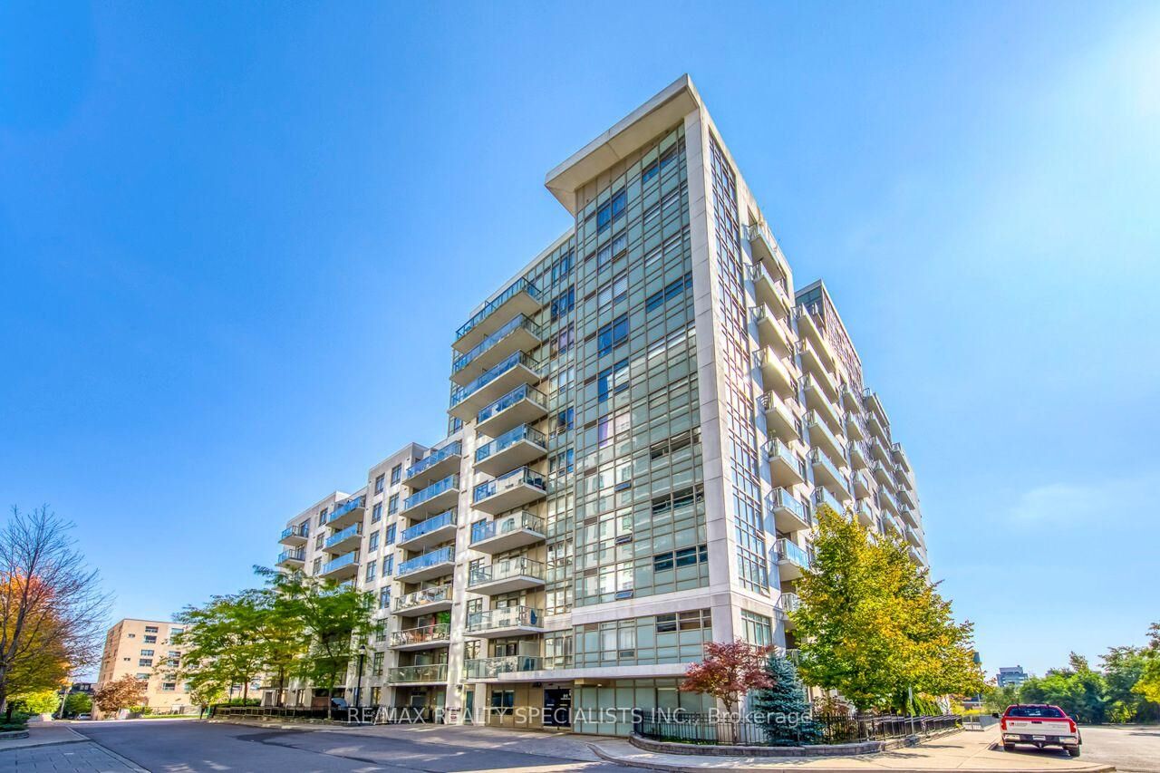 Property Photo:  812 Landsdowne Avenue 103  ON M6H 4K5 
