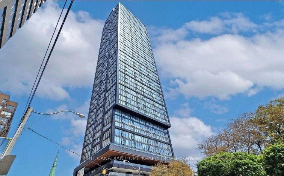 Property Photo:  319 Jarvis Street W 3107  ON M5E 1Z5 