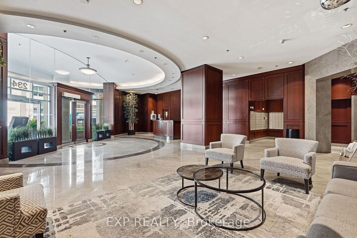 Property Photo:  234 Rideau Street 304  ON K1N 0A9 