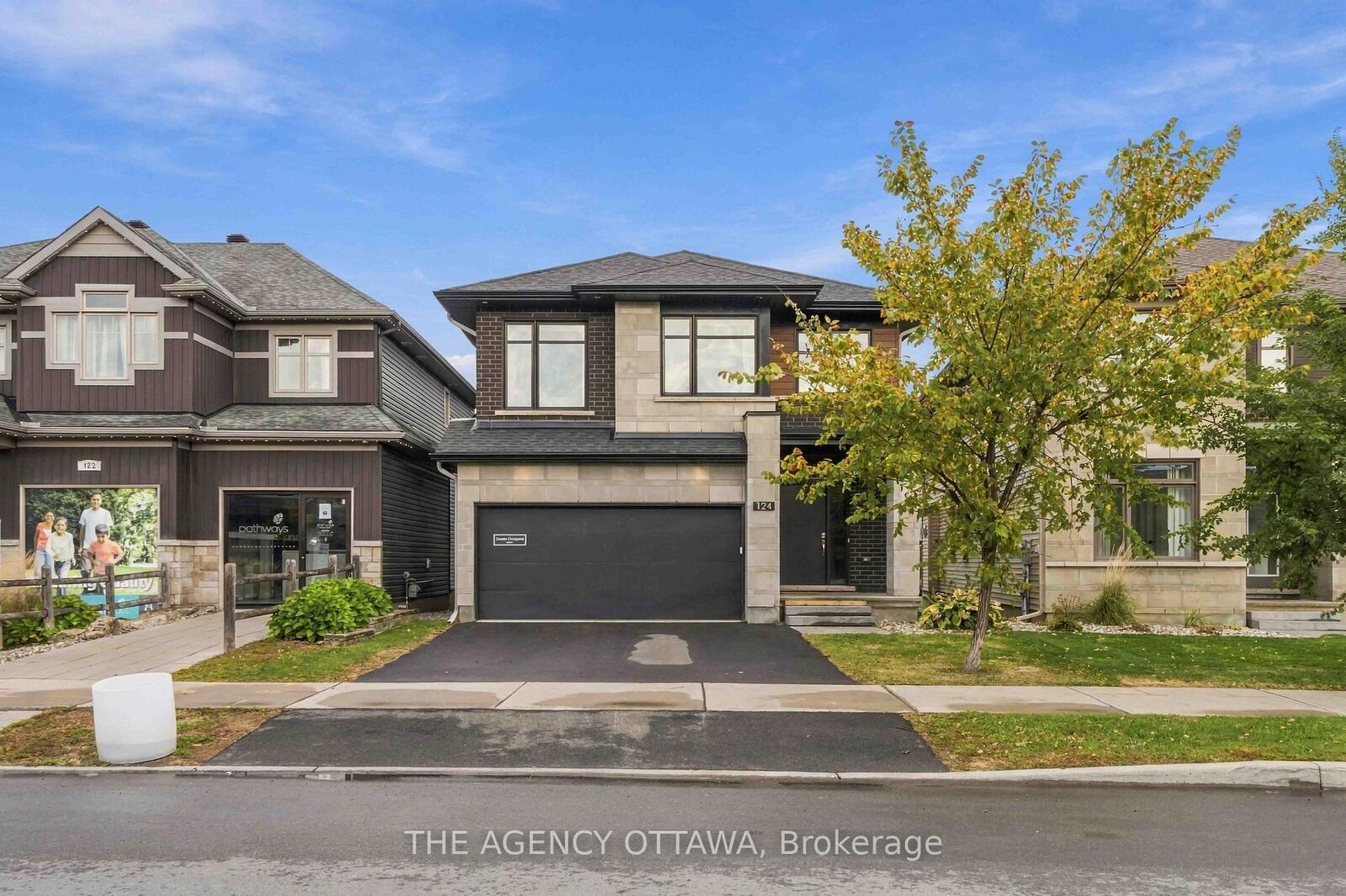 Property Photo: 124 Dun Skipper Drive ON K1X 0G2
