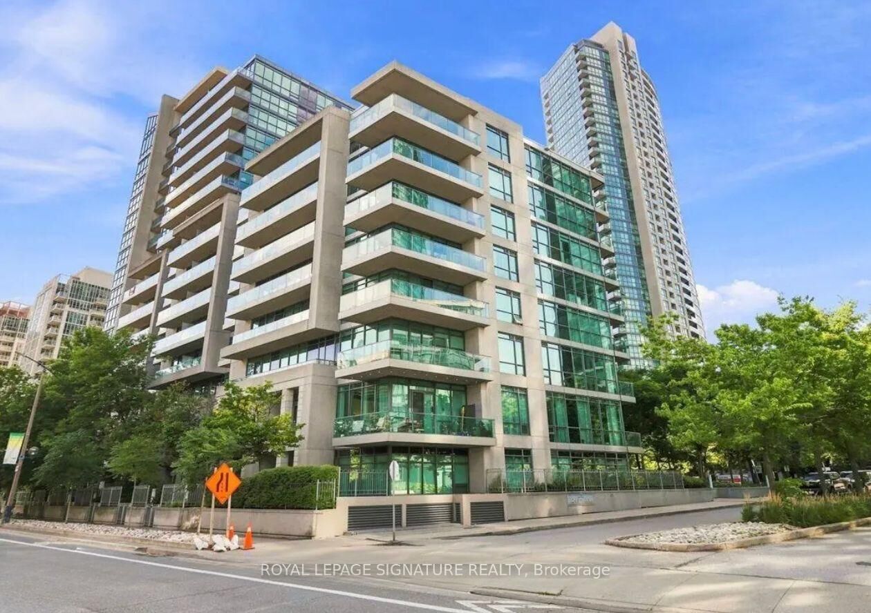 Property Photo:  209 Fort York Boulevard 358  ON M5V 4A1 