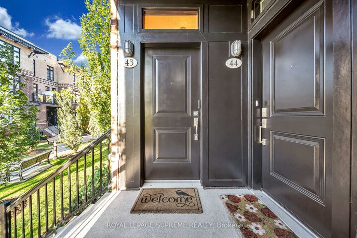 Property Photo:  8167 Kipling Avenue 43  ON L4L 0G4 