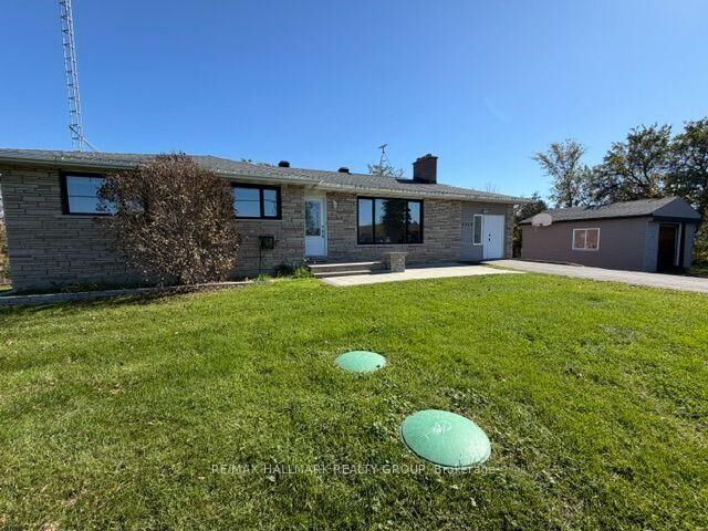 Property Photo:  2717 Stagecoach Road  ON K0A 2W0 