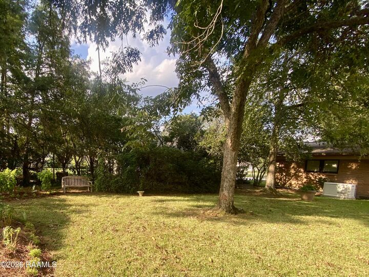 Property Photo:  1012 Roselawn Drive  LA 70503 