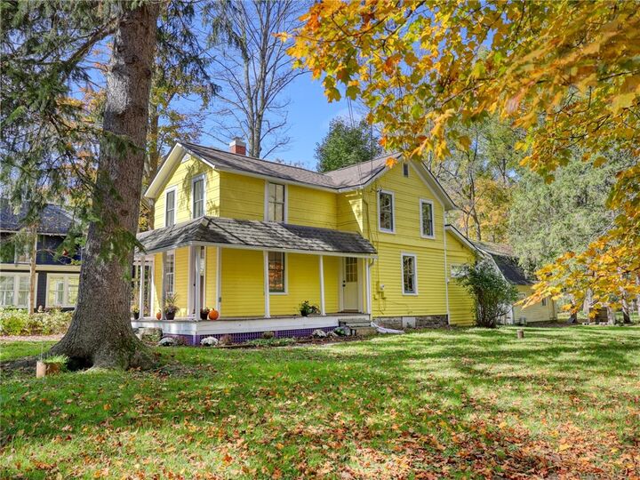 Property Photo:  547 Valley Road  NY 14817 