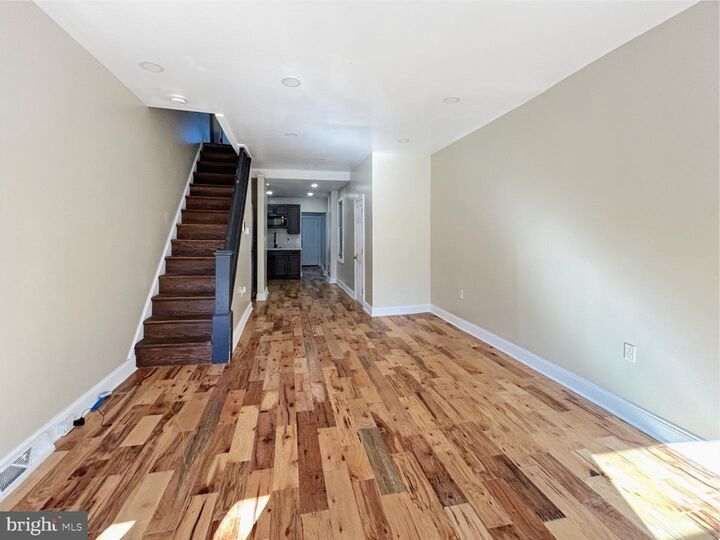 Property Photo:  127 N Dupont Street  DE 19805 