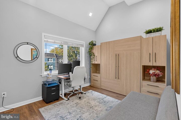 Property Photo:  1355 Bryant Street NE 6  DC 20018 
