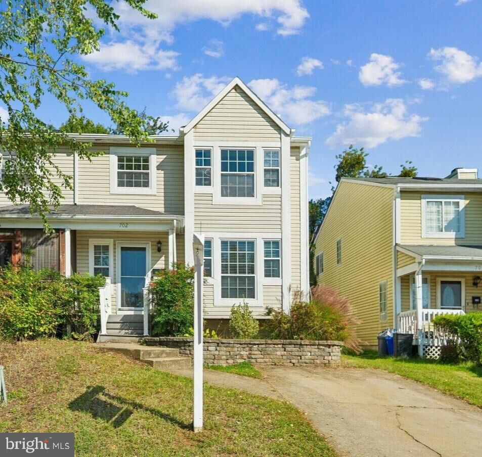 Property Photo:  702 Genessee Street  MD 21401 