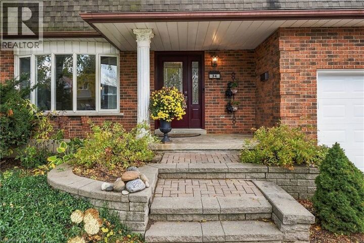 Property Photo:  34 Kron Drive  ON N1G 3B5 