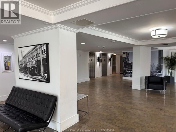 Property Photo:  111 Riverside Drive East 1105  ON N9A 2S6 
