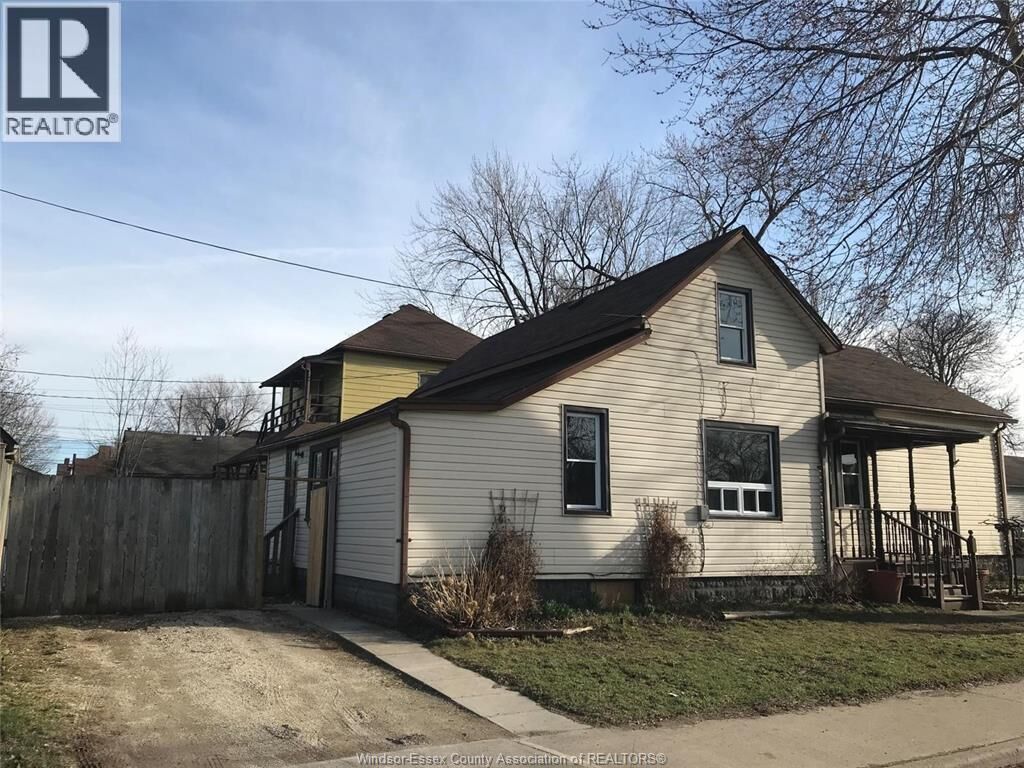 Property Photo:  304 Parent Avenue 1  ON N9A 2B8 