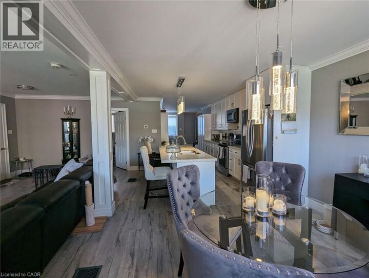 Property Photo:  326 Ottawa Street  ON L8H 4A1 