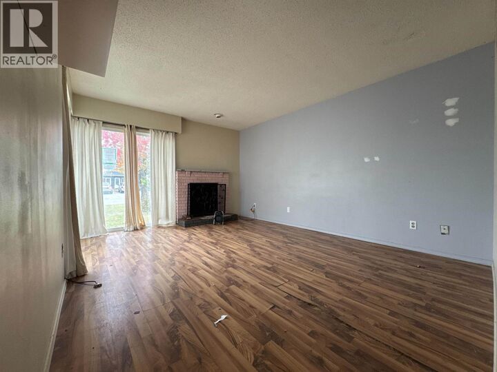 Property Photo:  11308 89A Street  BC V1J 5N3 