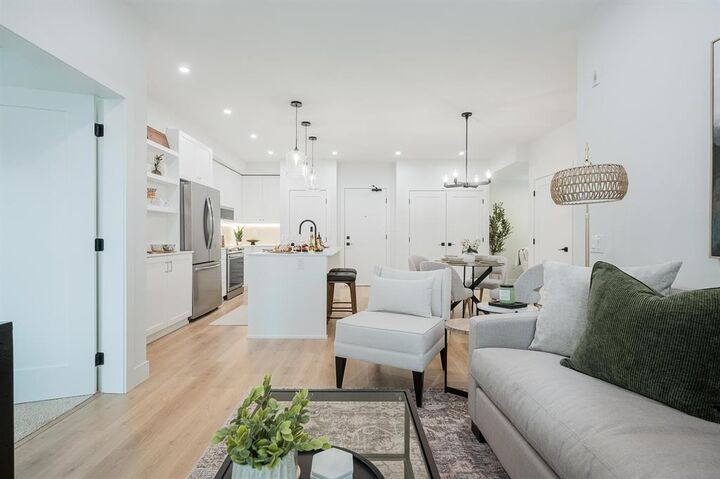 Property Photo: 46185 Thomas Road 308 BC V2R 6N8