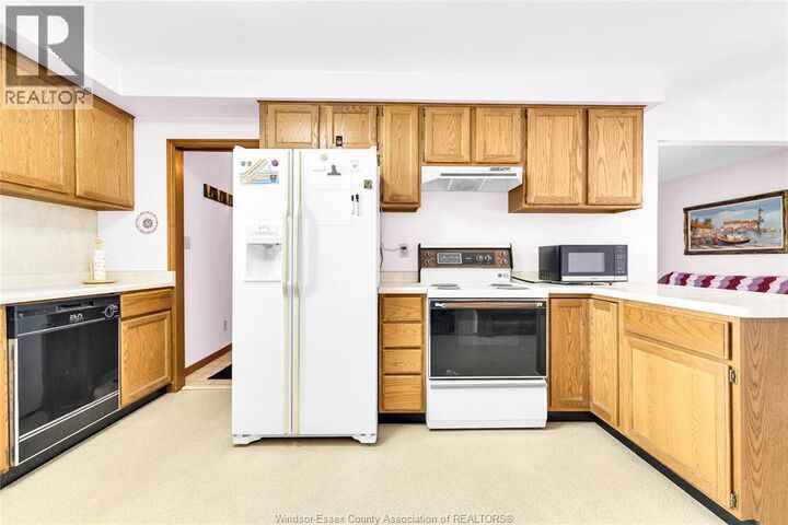 Property Photo:  1613 Everts  ON N9B 3E4 