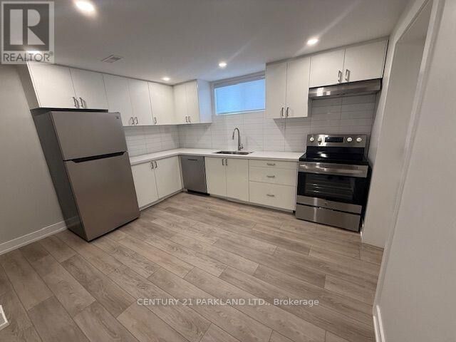 Property Photo:  82 Verobeach Boulevard Basement  ON M9M 1P9 