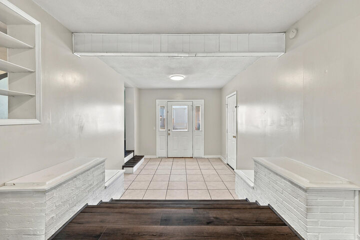 Property Photo:  217 NE Highway Avenue  FL 32547 