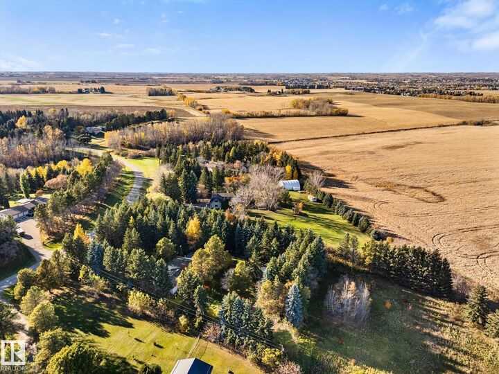 Property Photo: 52224 Rge Road 275 12 AB T7Y 2V7