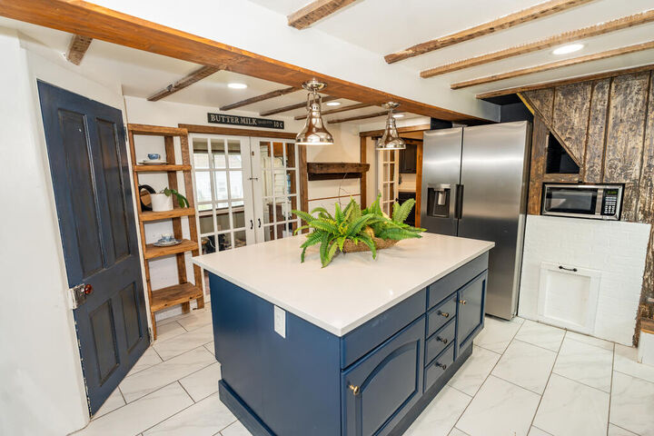 Property Photo:  39052 Church St  VA 23356 