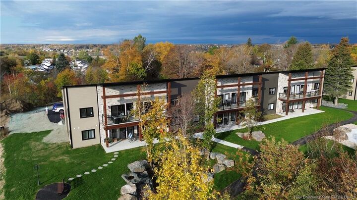 Property Photo:  1200 Golden Park Crescent 2  NB E2A 1N3 
