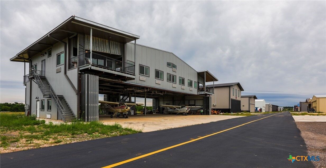 Property Photo: 15850 Salado Airport Road 37-1 TX 76571