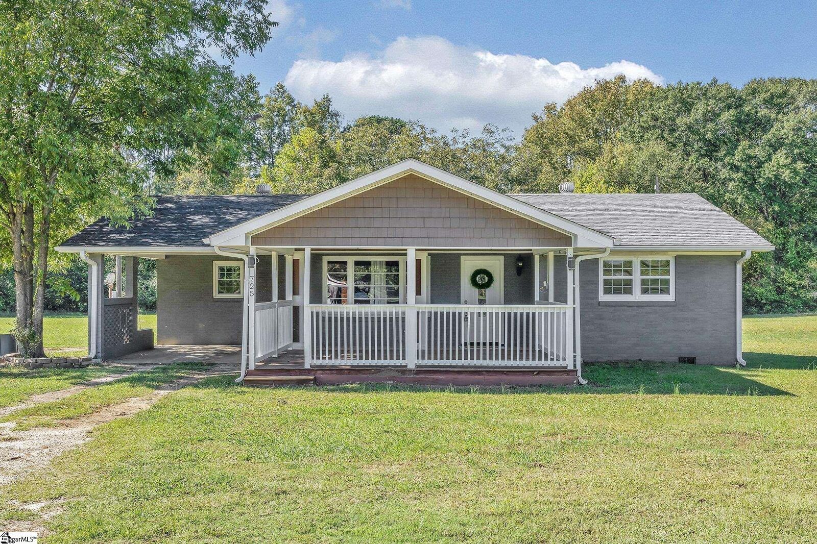 Property Photo:  725 Clinkscales Road  SC 29624 