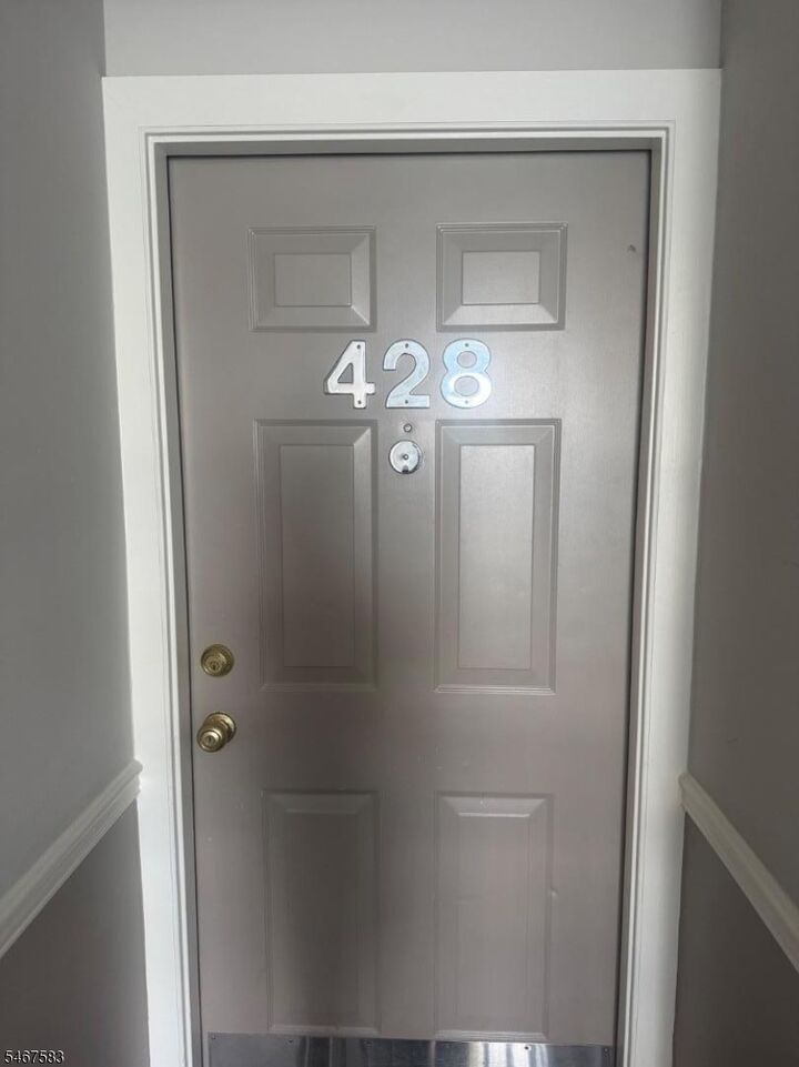 Property Photo:  428 Lenape Ln  NJ 08865 