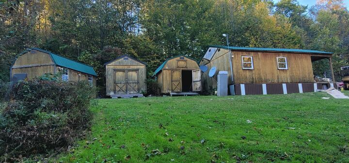 Property Photo:  3297 Bailes Rd  WV 26681 