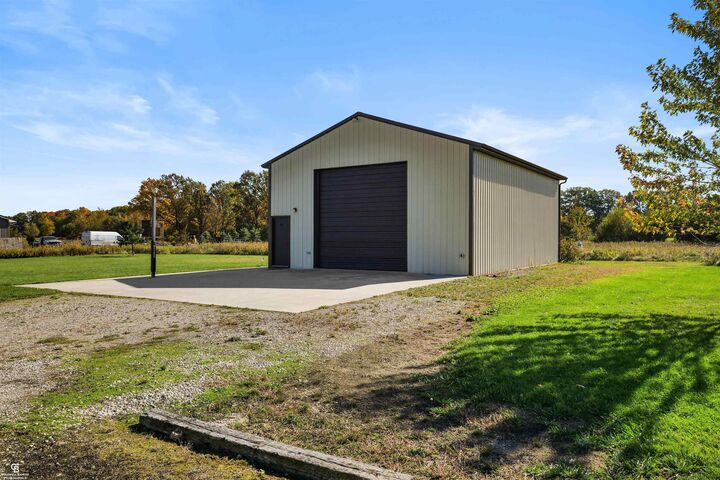 Property Photo:  10795 Fisher Road  MI 48097 