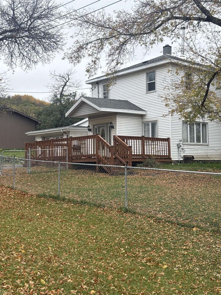 Property Photo:  320 S Wright St.  ND 58734 