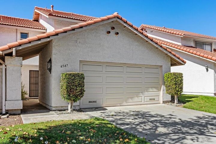 Property Photo:  6547 Via Barona  CA 92009 