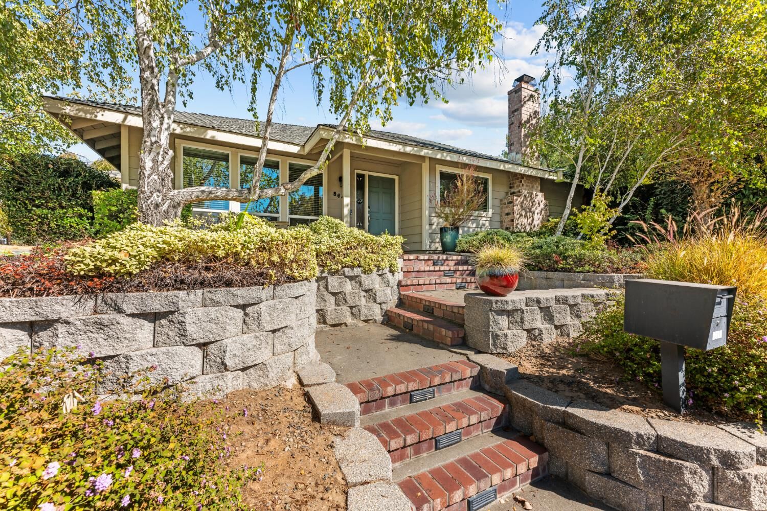 Property Photo:  8641 Lady Jane Way  CA 95662 
