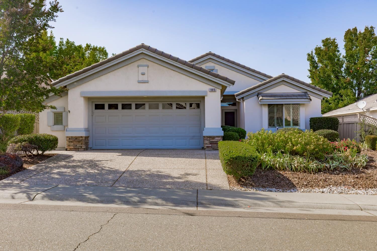 Property Photo:  1815 Stone House Lane  CA 95648 