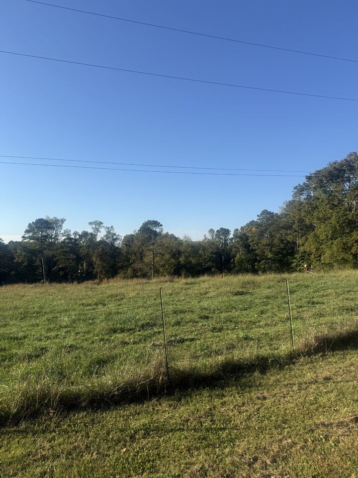 Property Photo: 179 Teague Rd SW TN 37311