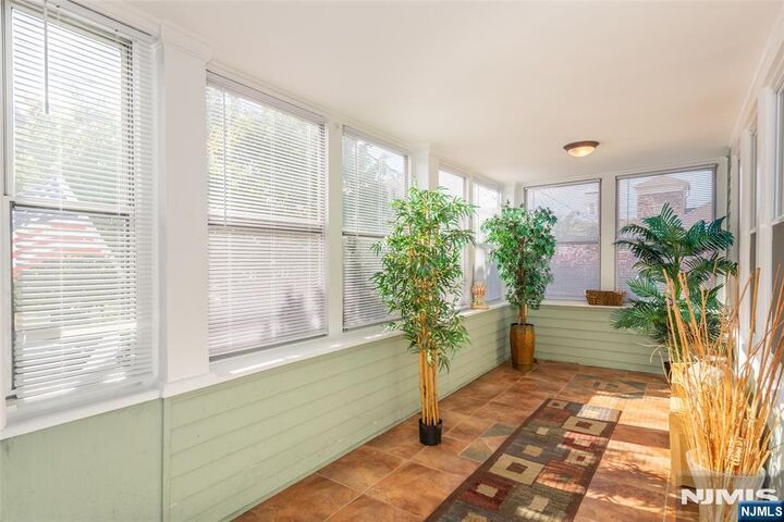 Property Photo:  52 Redman Place  NJ 07512 