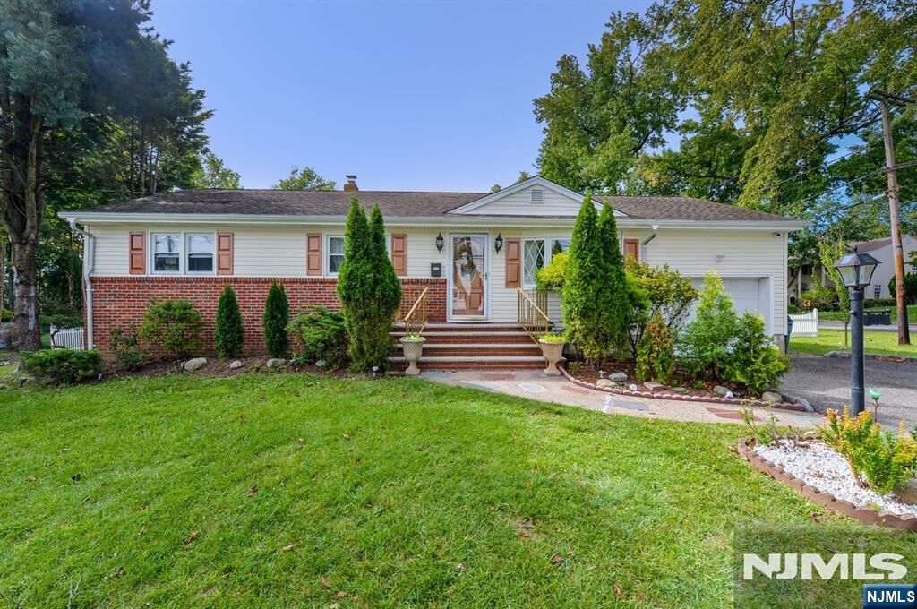 Property Photo: 841 Martin Avenue NJ 07649