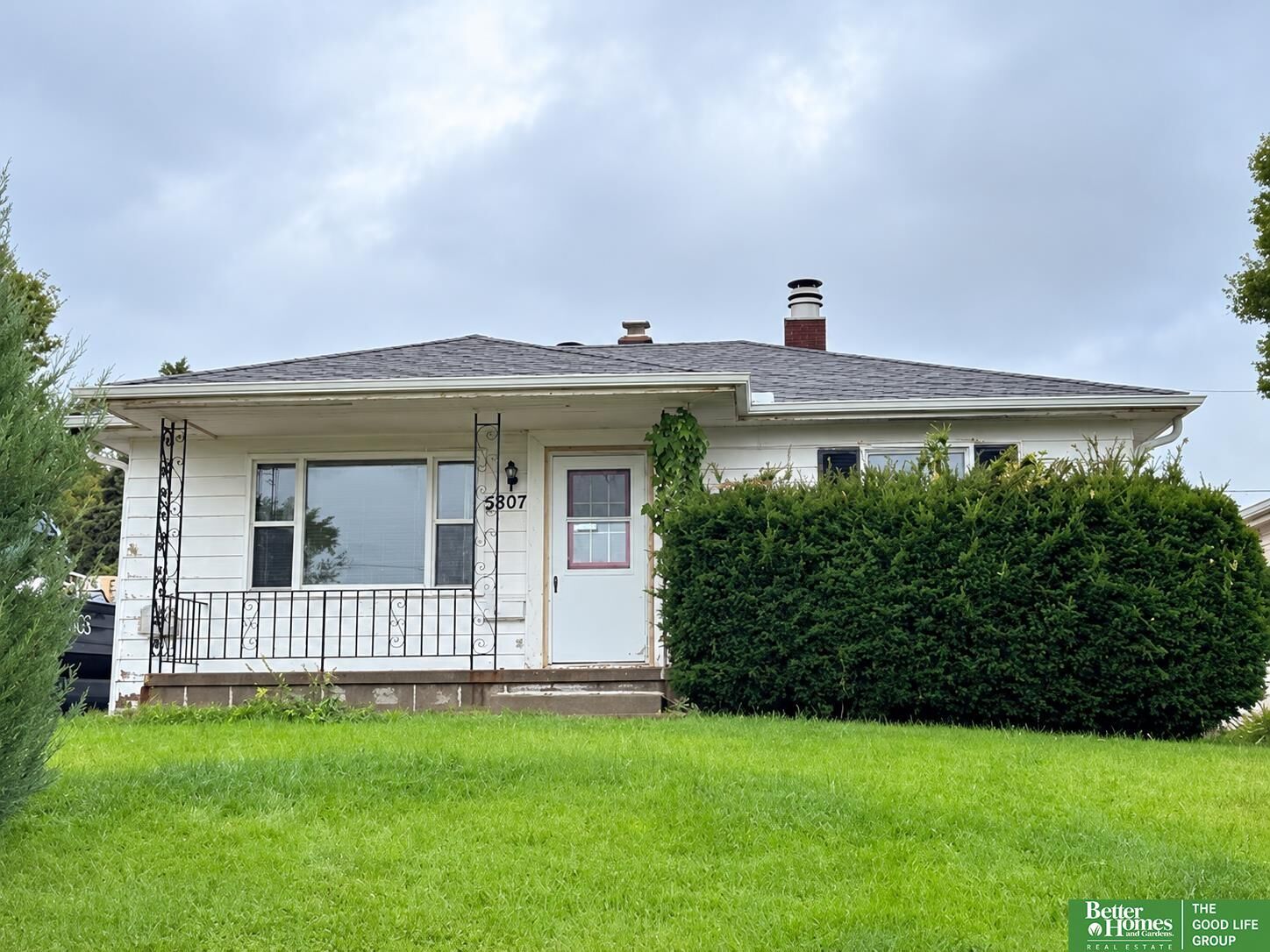 Property Photo:  5807 Frederick Street  NE 68106 