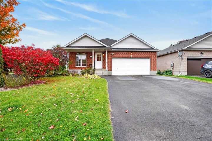 Property Photo:  10 Pattison Plce Place  ON N1M 3V1 