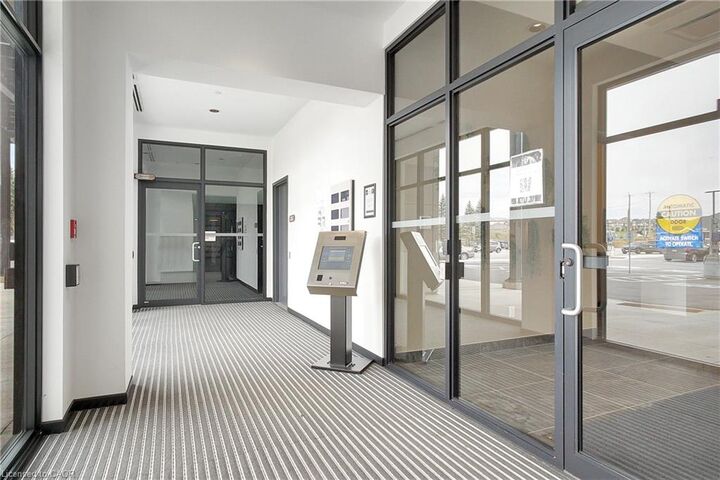 Property Photo:  525 New Dundee Road 803  ON N2P 0K8 
