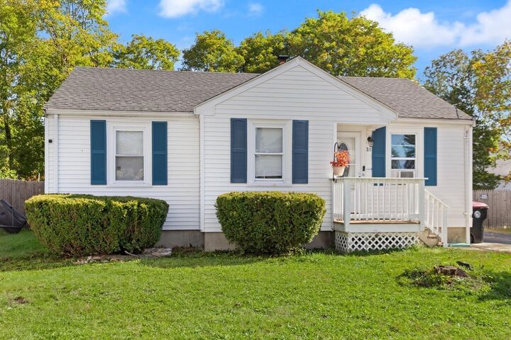 Property Photo:  31 Hope Street  MA 02302 