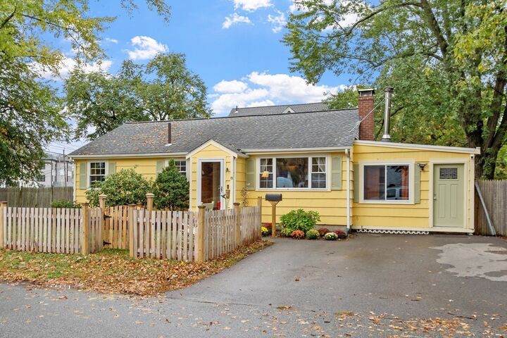 Property Photo:  8 Grant St Ext  MA 01702 