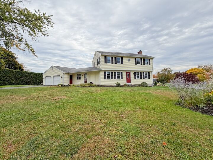 Property Photo:  9 Stony Hill Rd  MA 01030 