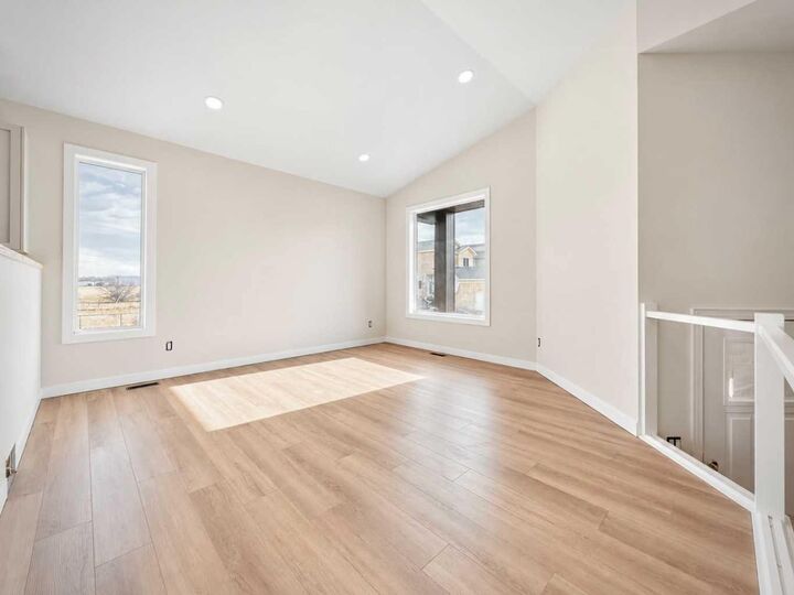 Property Photo:  8706 83 Avenue  AB T8X 0R7 