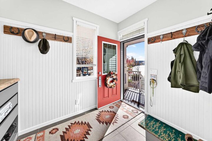 Property Photo:  12 Sunrise View  AB T4C 0W3 