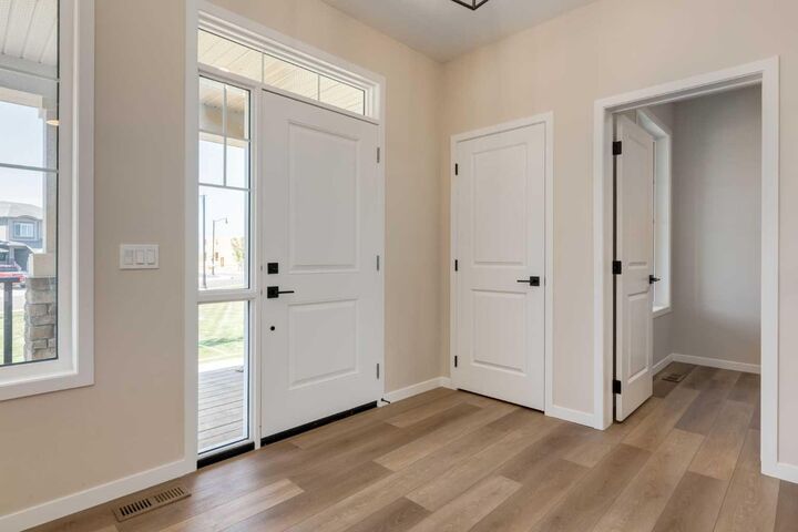 Property Photo:  20 Ellen Lane  AB T0M 0S0 