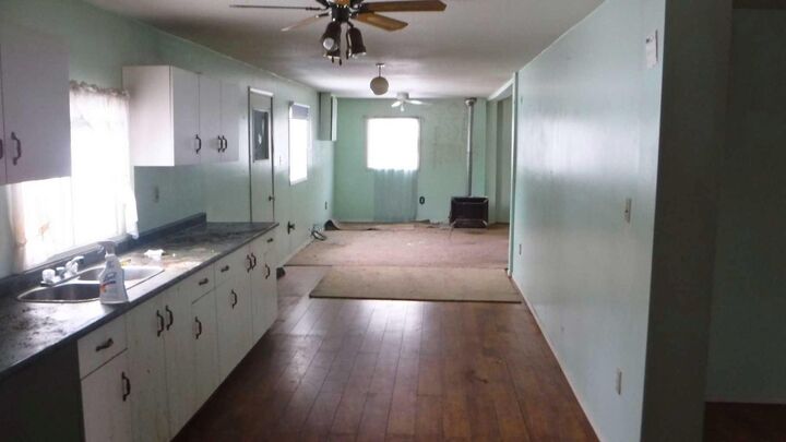 Property Photo:  65111 Highway 43 B  AB T0H 3N0 