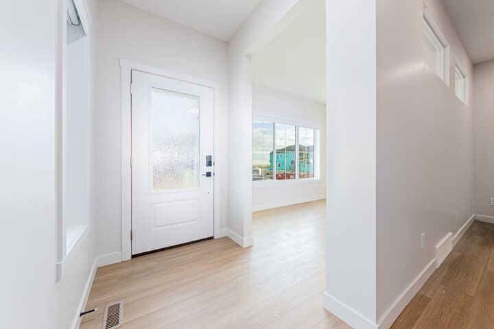 Property Photo:  2 Fireside Common  AB T4C 3E1 