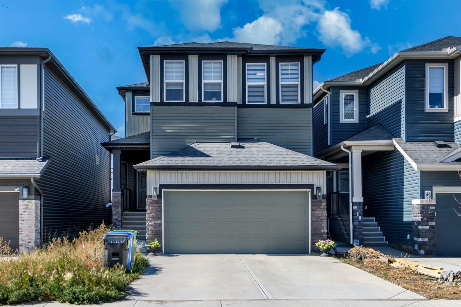 Property Photo:  49 Amblefield View NW  AB T3P 2L5 