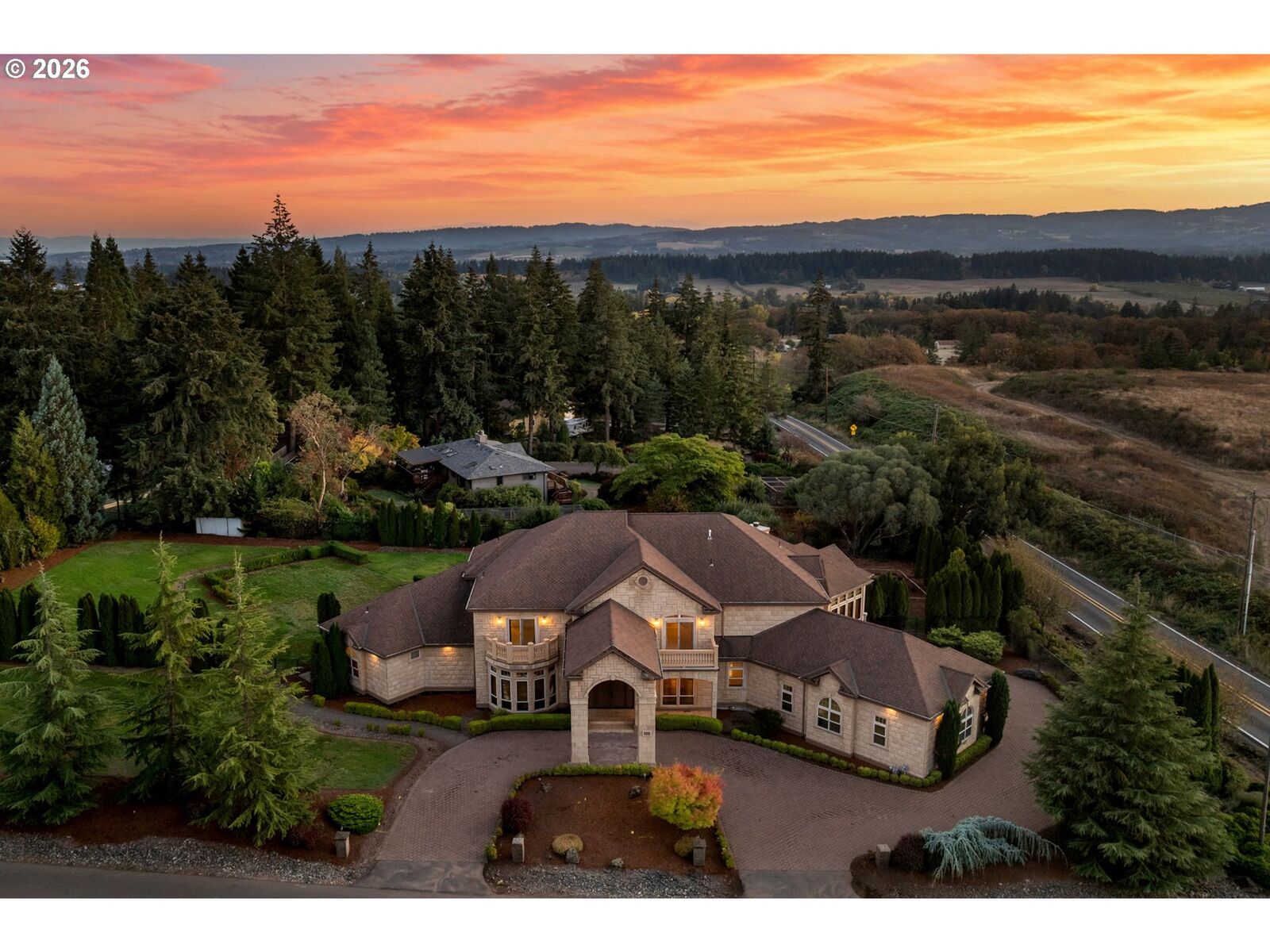 Property Photo: 20420 SW Leonardo Ln OR 97007