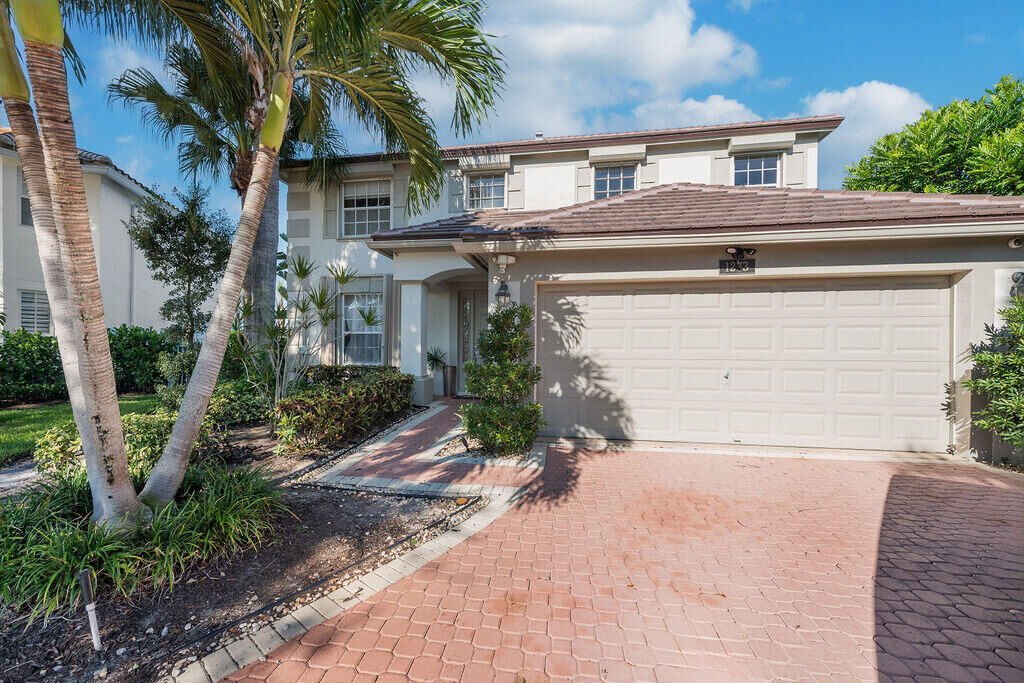 Property Photo:  1233 Avondale Lane  FL 33409 